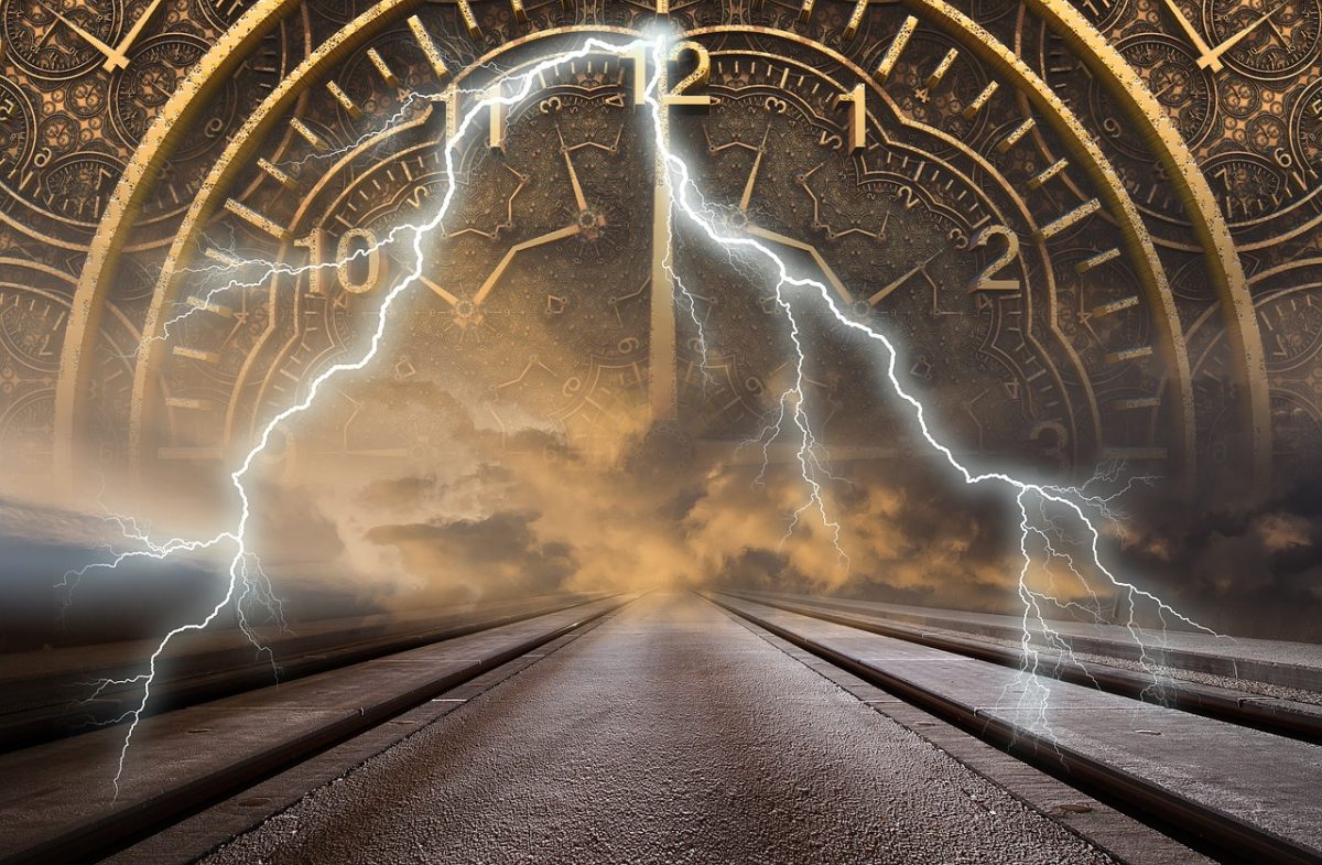 Een dramatische illustratie met klok, bliksem en een weg om te illustreren dat iemand een tijdreis gemaakt heeft